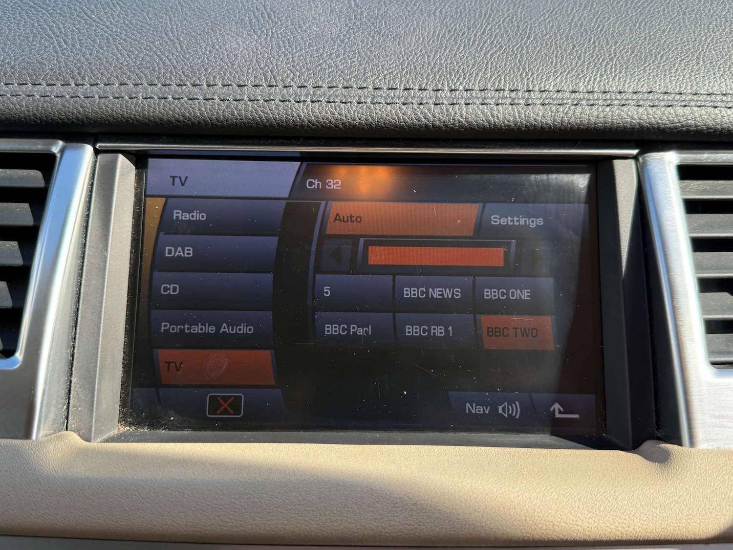 Used Land Rover Range Rover Sport 2011 for sale - 76481447: Photo 53