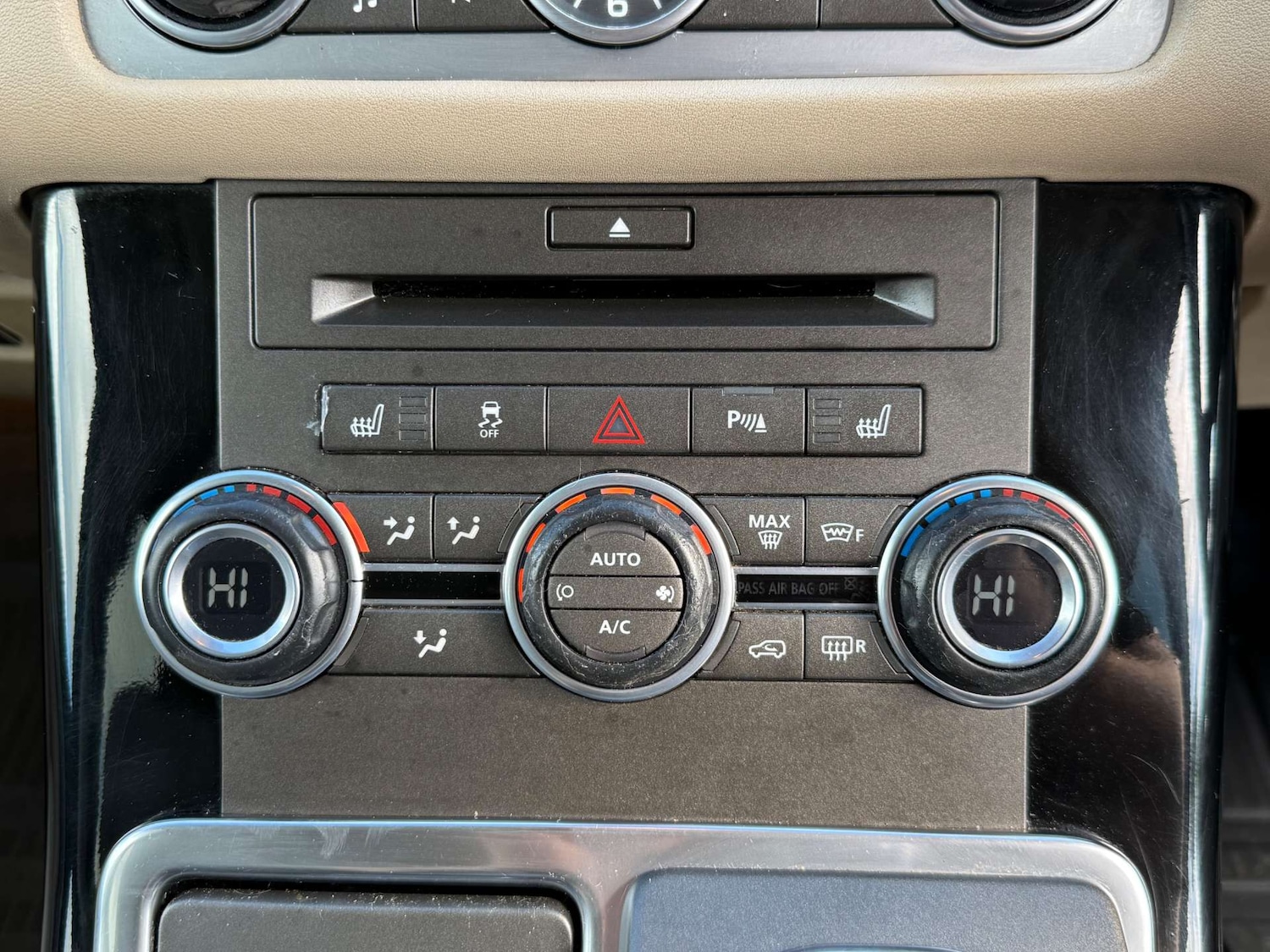 Used Land Rover Range Rover Sport 2011 for sale - 76481447: Photo 57