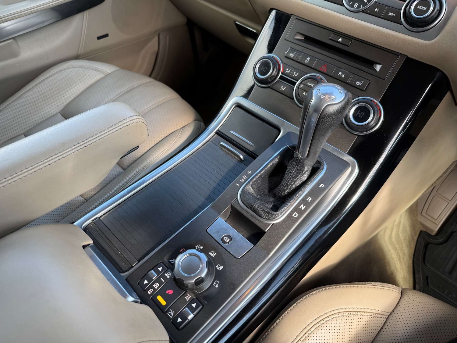 Used Land Rover Range Rover Sport 2011 for sale - 76481447: Photo 59