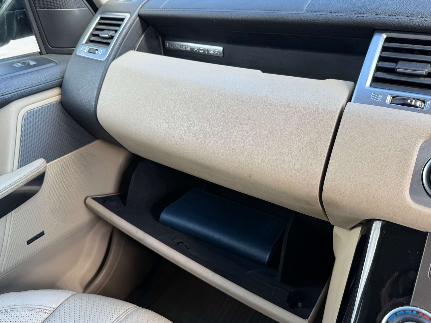 Used Land Rover Range Rover Sport 2011 for sale - 76481447: Photo 67