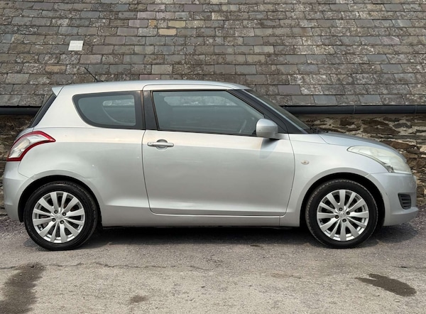 Used Suzuki Swift 2011 for sale - 75095130: Photo 11