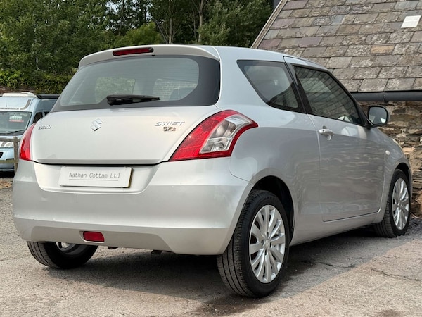 Used Suzuki Swift 2011 for sale - 75095130: Photo 12