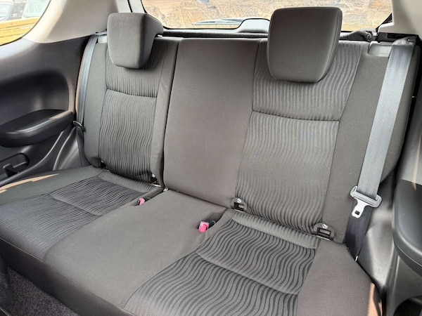 Used Suzuki Swift 2011 for sale - 75095130: Photo 26