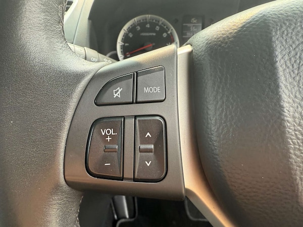Used Suzuki Swift 2011 for sale - 75095130: Photo 35