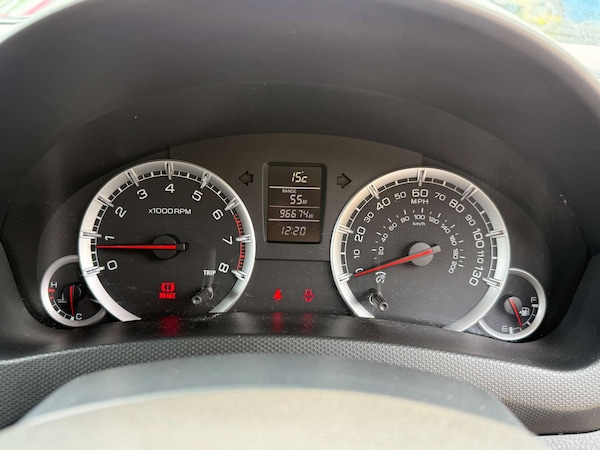 Used Suzuki Swift 2011 for sale - 75095130: Photo 36