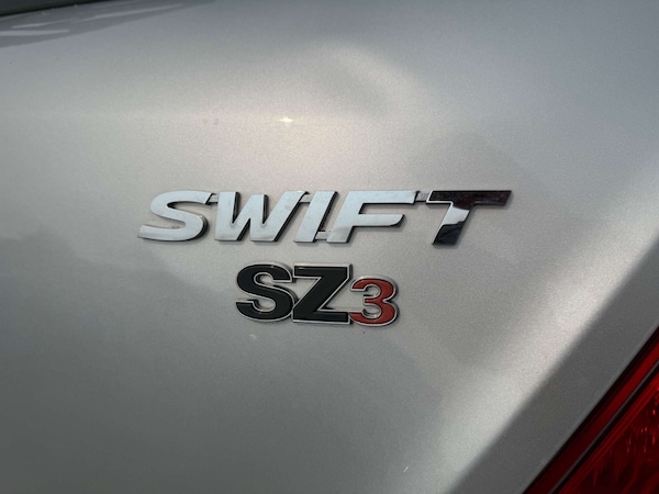 Used Suzuki Swift 2011 for sale - 75095130: Photo 65