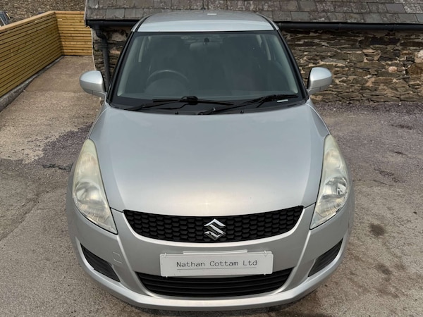 Used Suzuki Swift 2011 for sale - 75095130: Photo 8