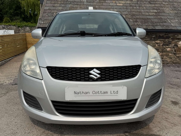 Used Suzuki Swift 2011 for sale - 75095130: Photo 9