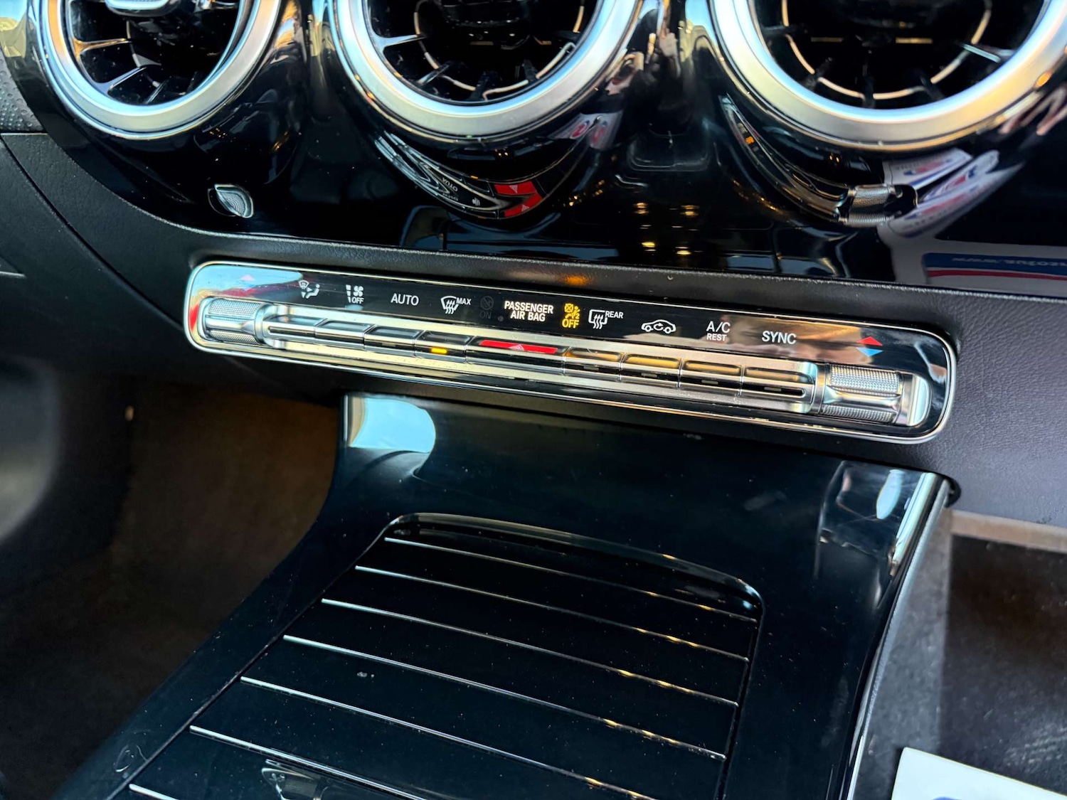 Used Mercedes-Benz A-Class 2018 for sale - 76959821: Photo 54