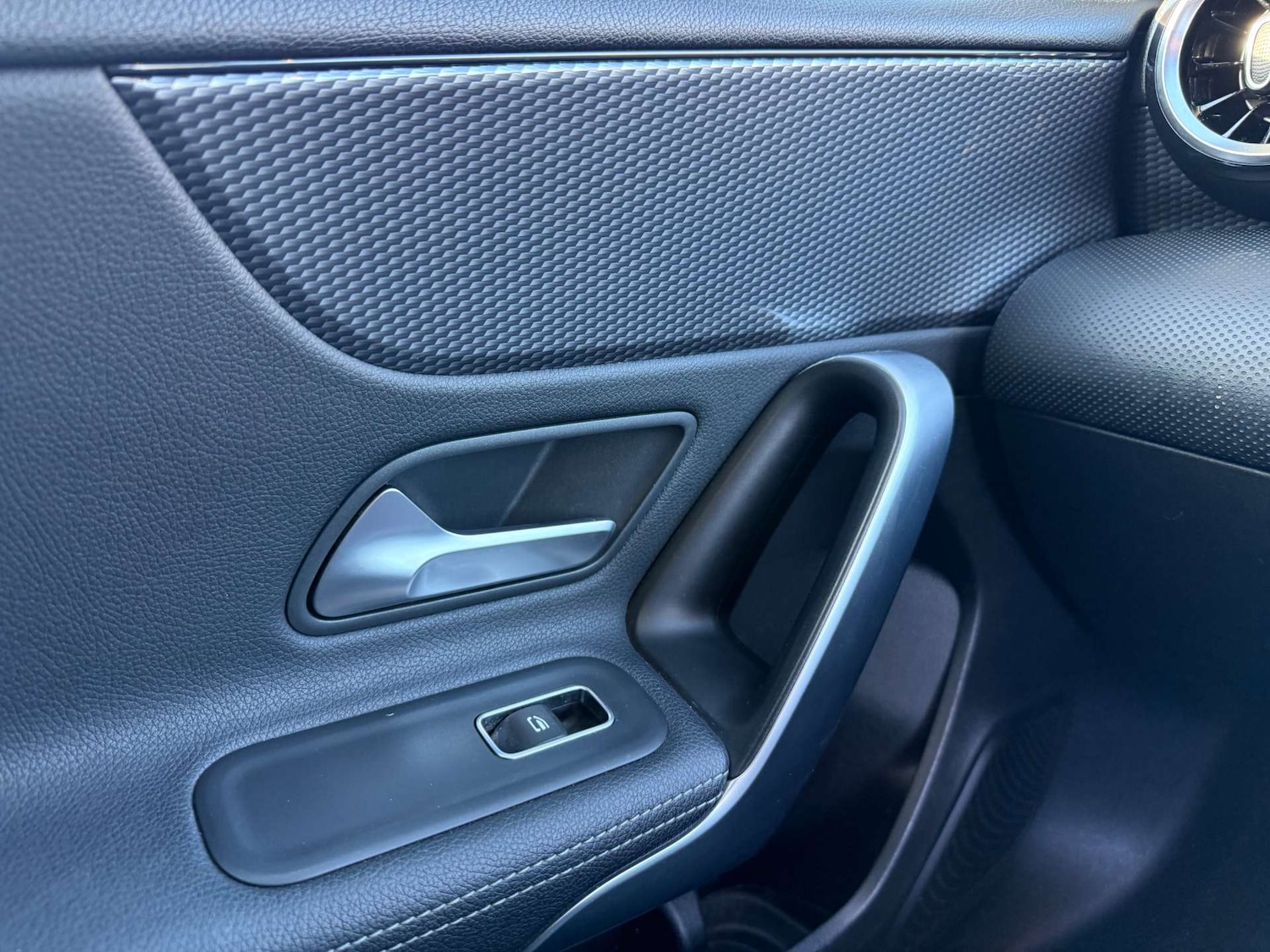 Used Mercedes-Benz A-Class 2018 for sale - 76959821: Photo 64