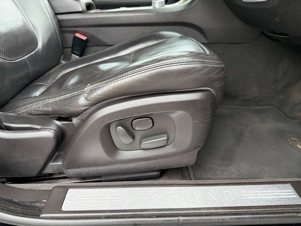 Used Jaguar XF 2009 for sale - 76278316: Photo 15