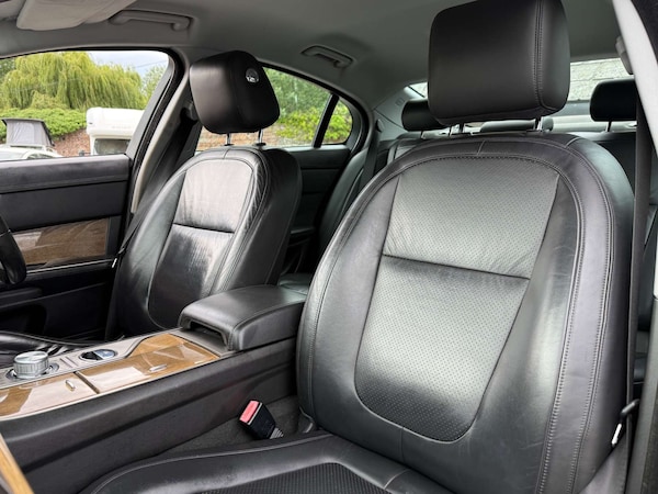 Used Jaguar XF 2009 for sale - 76278316: Photo 23