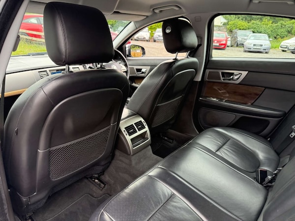 Used Jaguar XF 2009 for sale - 76278316: Photo 28