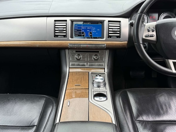 Used Jaguar XF 2009 for sale - 76278316: Photo 44