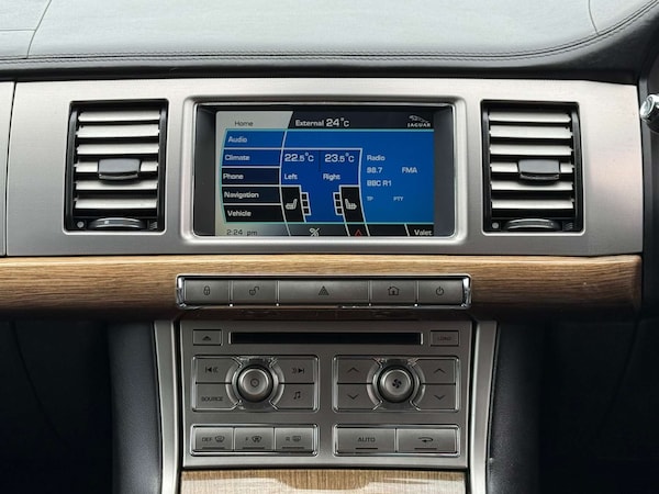 Used Jaguar XF 2009 for sale - 76278316: Photo 45