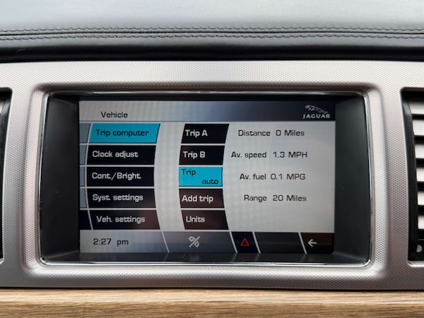 Used Jaguar XF 2009 for sale - 76278316: Photo 49