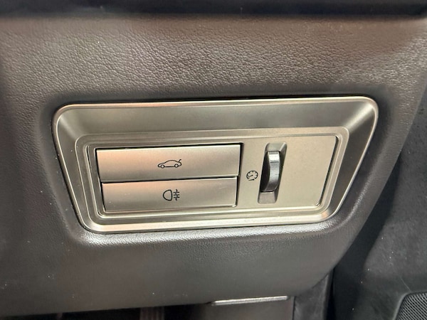 Used Jaguar XF 2009 for sale - 76278316: Photo 59