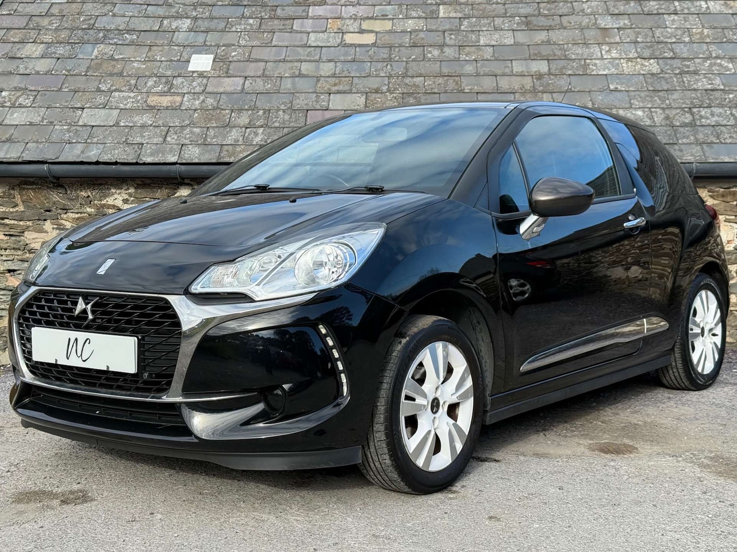 Used DS Automobiles DS 3 2016 for sale - 76301958: Photo 2