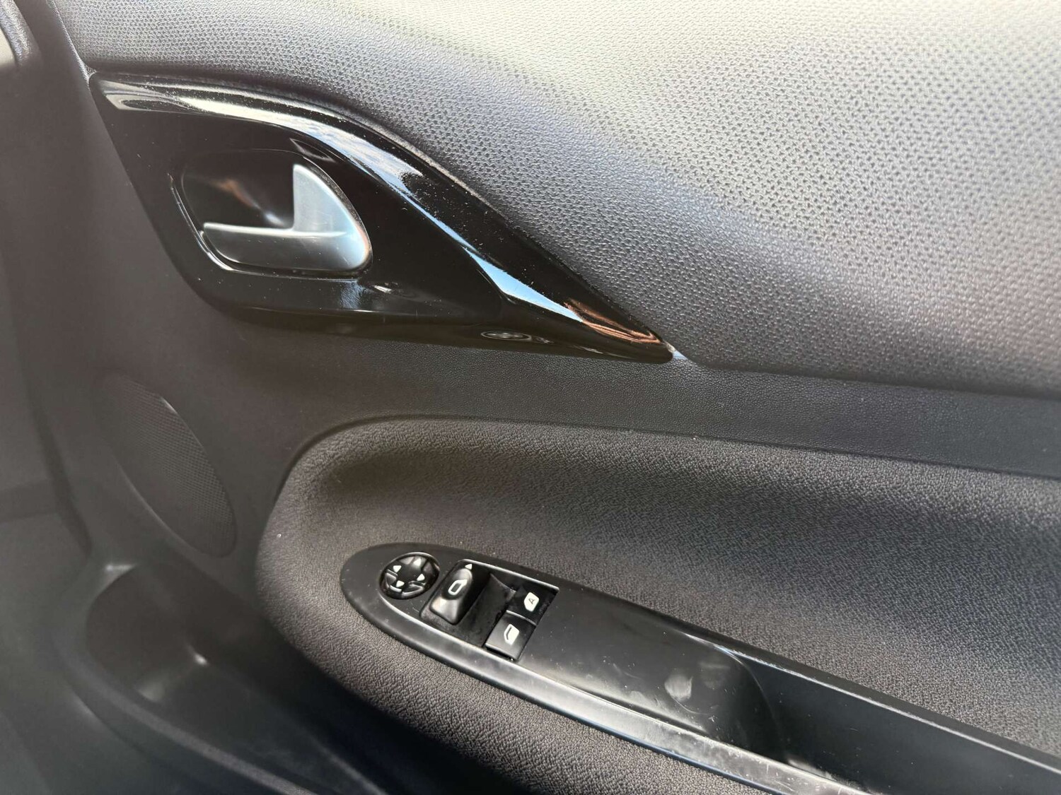 Used DS Automobiles DS 3 2016 for sale - 76301958: Photo 38