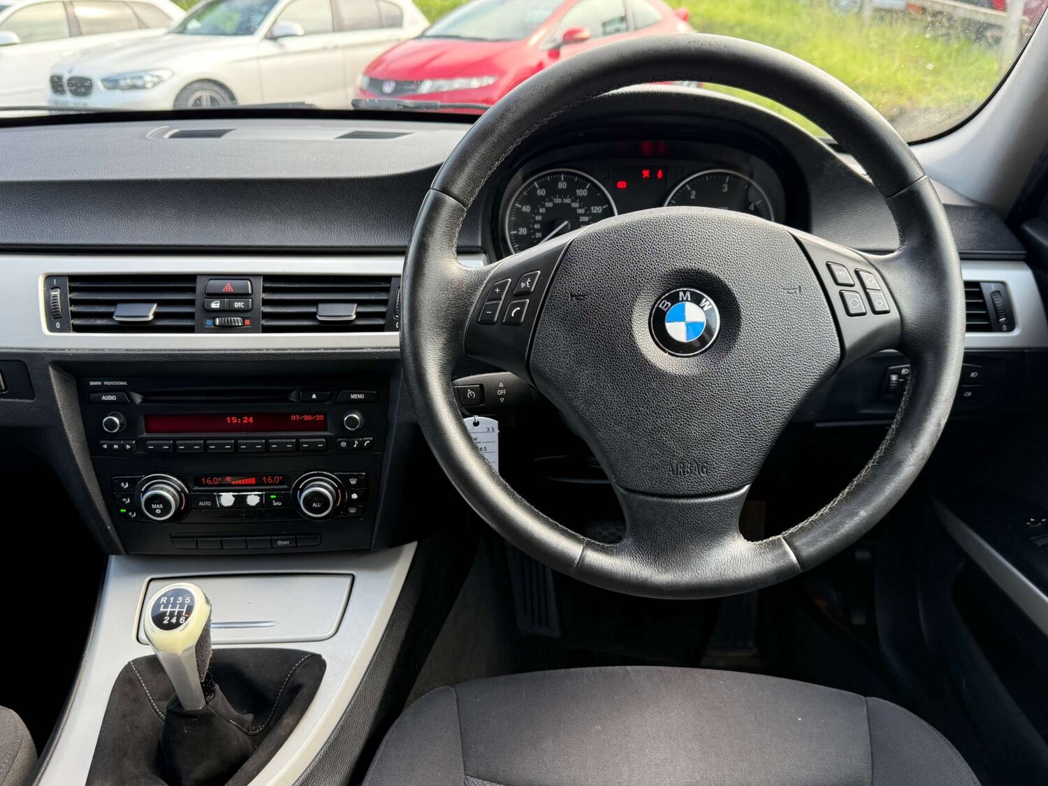 Used BMW 3 Series 2010 for sale - 76005294: Photo 38