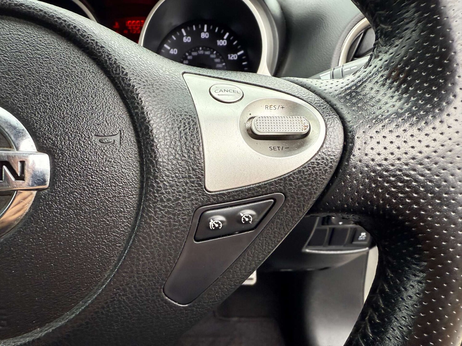 Used Nissan Juke 2012 for sale - 75765702: Photo 36