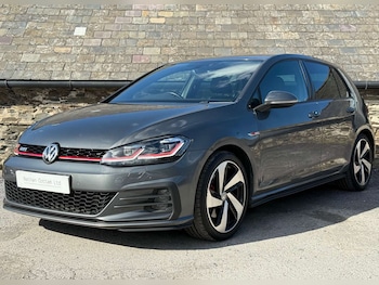 Used Volkswagen Golf 2018 for sale - 76068175: Photo