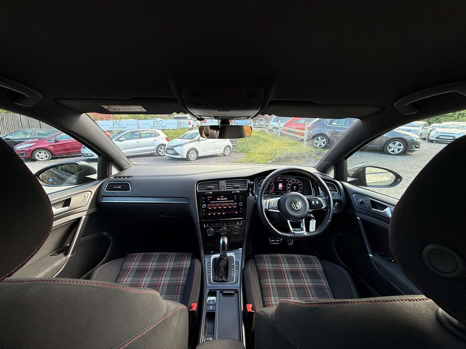 Used Volkswagen Golf 2018 for sale - 76068175: Photo 30