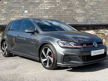 Used Volkswagen Golf 2018 for sale - 76068175: Photo