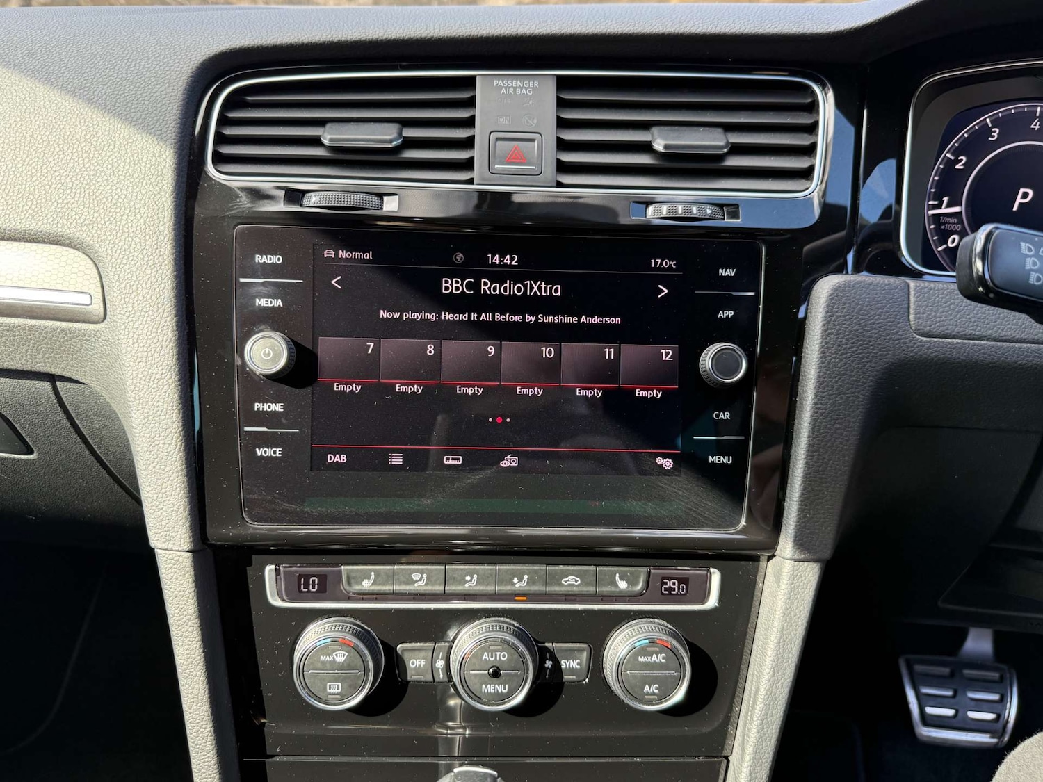 Used Volkswagen Golf 2018 for sale - 76068175: Photo 47