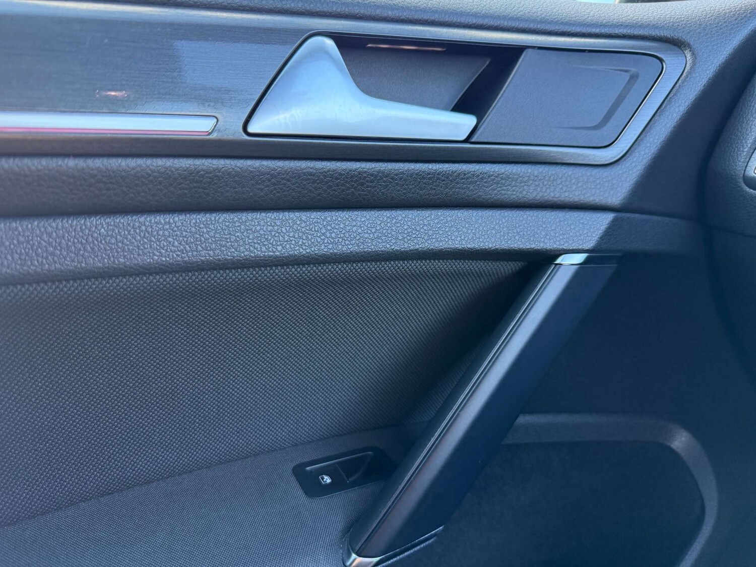 Used Volkswagen Golf 2018 for sale - 76068175: Photo 73
