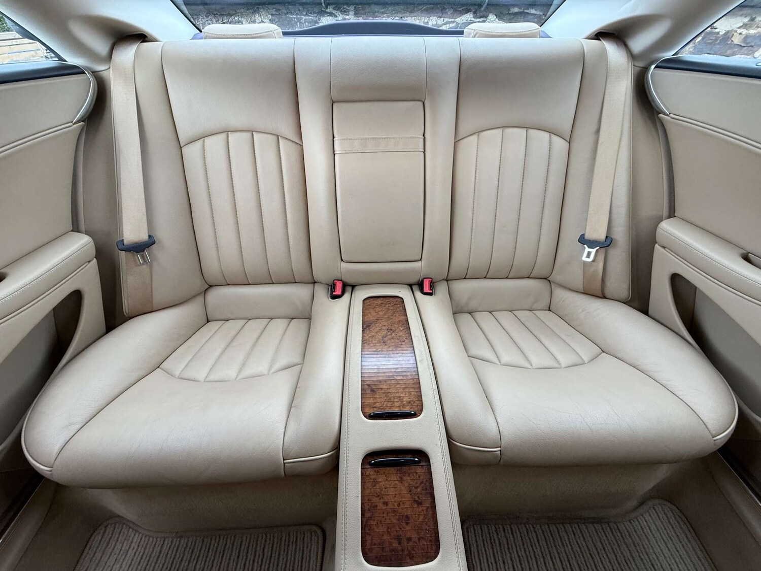 Used Mercedes-Benz CLS 2005 for sale - 77718967: Photo 28