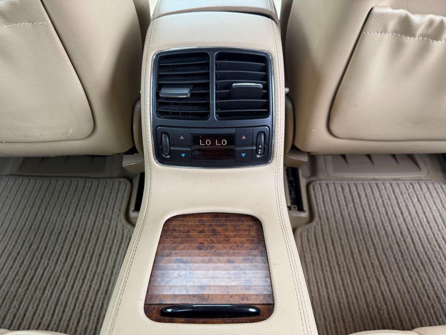 Used Mercedes-Benz CLS 2005 for sale - 77718967: Photo 31