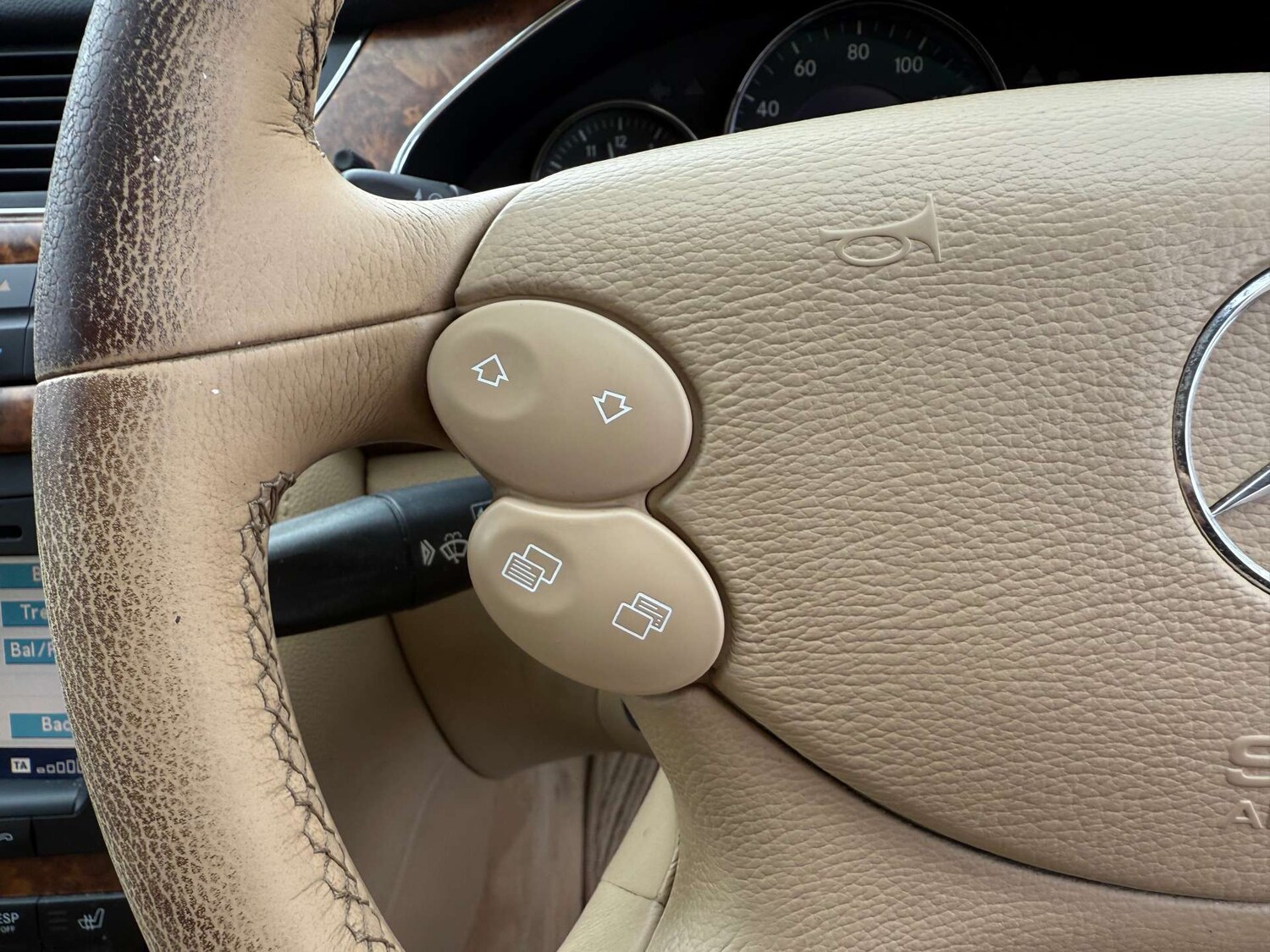 Used Mercedes-Benz CLS 2005 for sale - 77718967: Photo 41