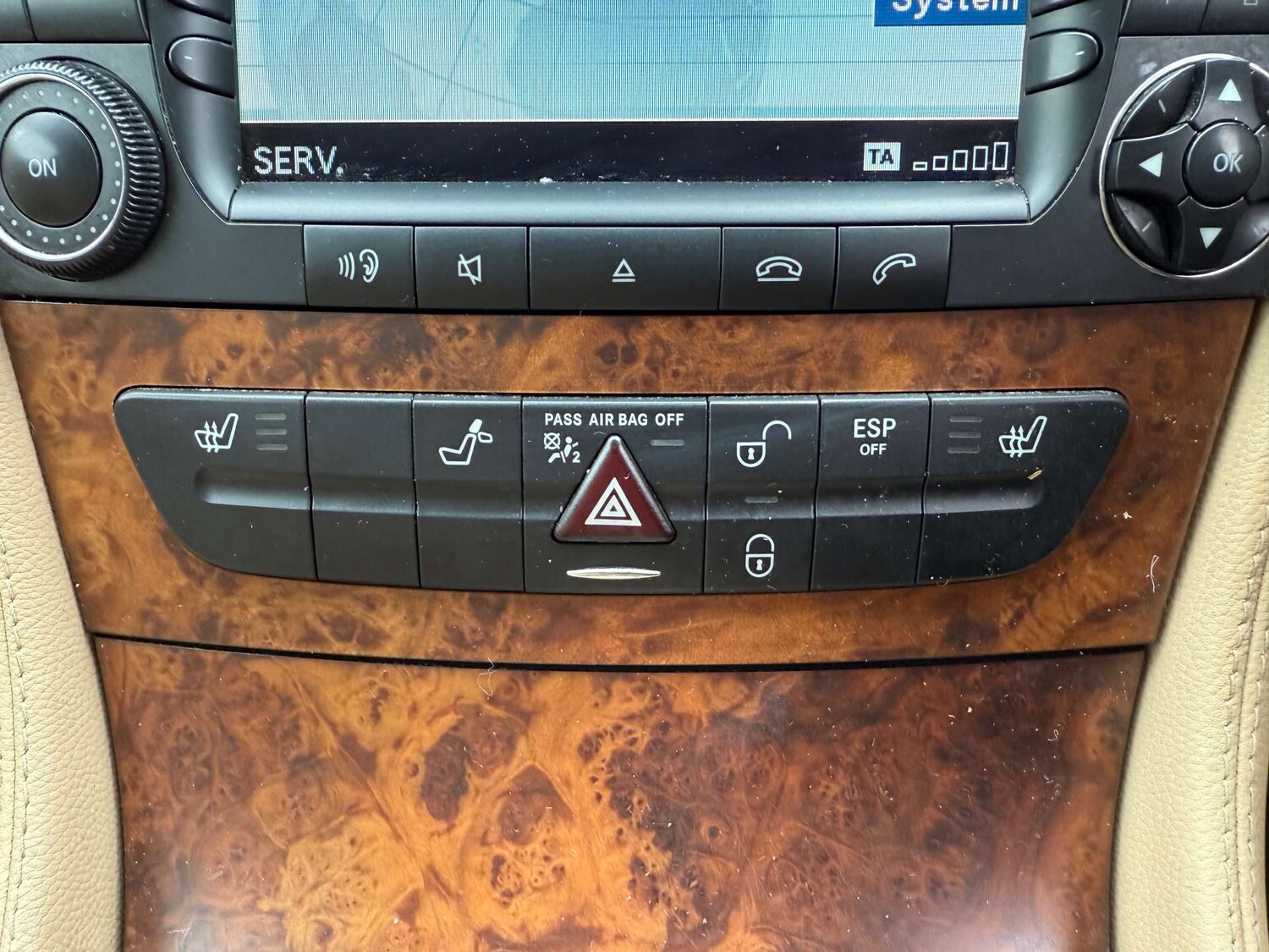 Used Mercedes-Benz CLS 2005 for sale - 77718967: Photo 55