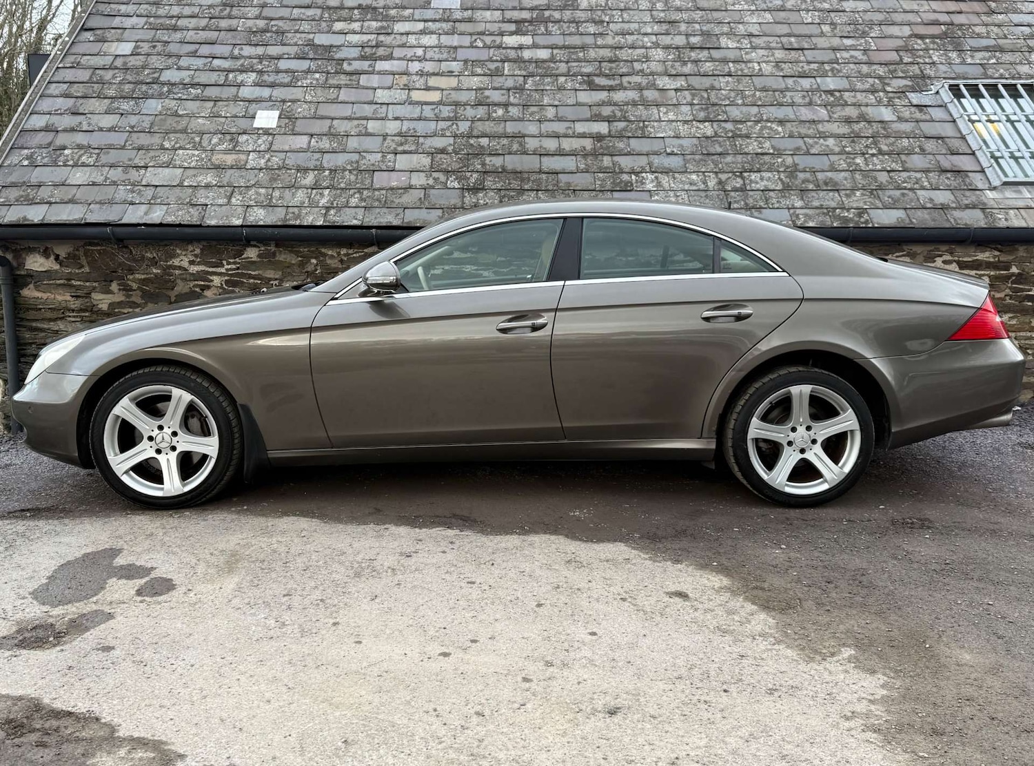 Used Mercedes-Benz CLS 2005 for sale - 77718967: Photo 6