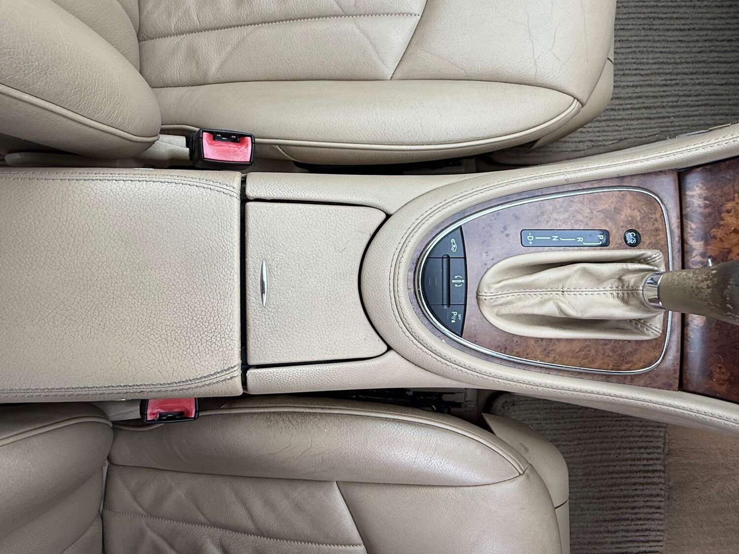 Used Mercedes-Benz CLS 2005 for sale - 77718967: Photo 61