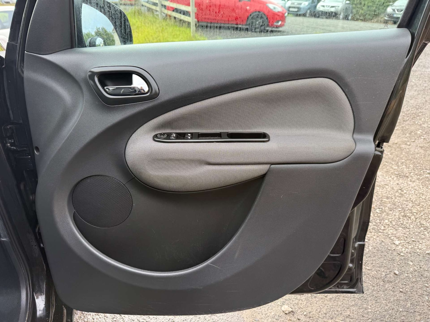 Used Citroen C3 Picasso 2010 for sale - 76601303: Photo 15