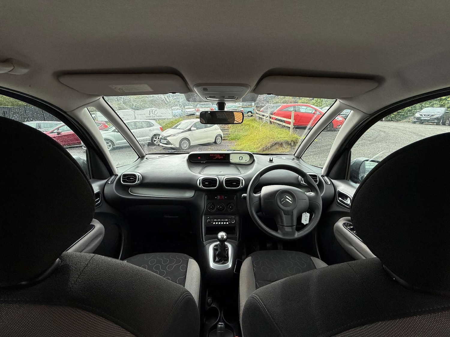 Used Citroen C3 Picasso 2010 for sale - 76601303: Photo 29