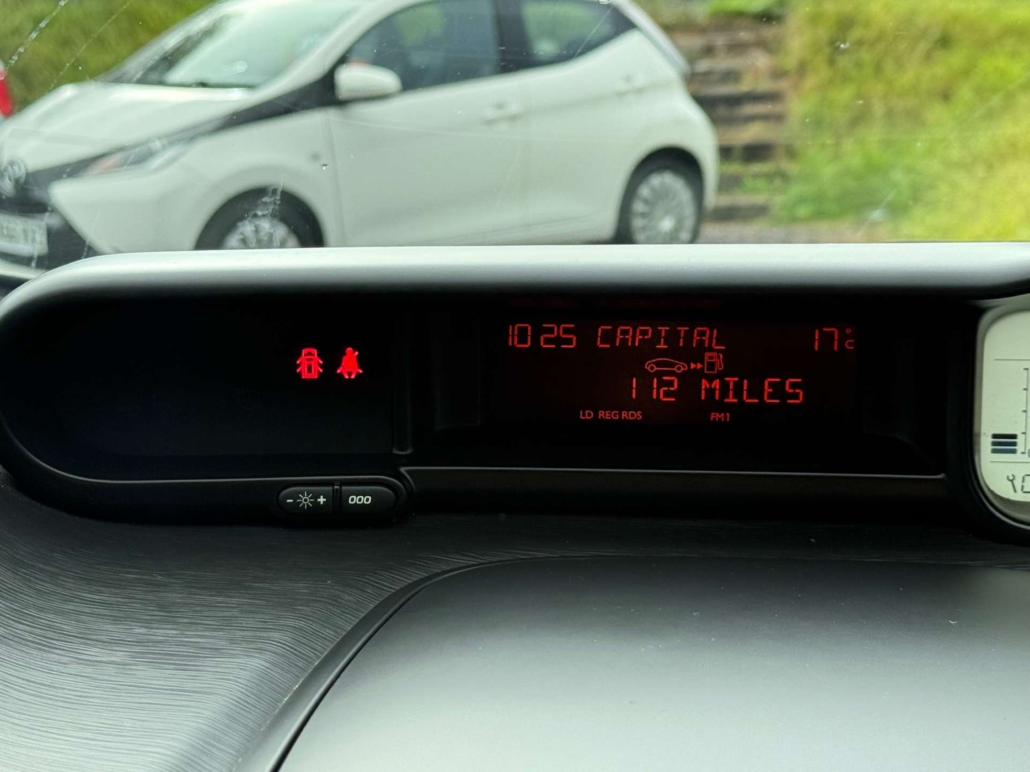 Used Citroen C3 Picasso 2010 for sale - 76601303: Photo 39