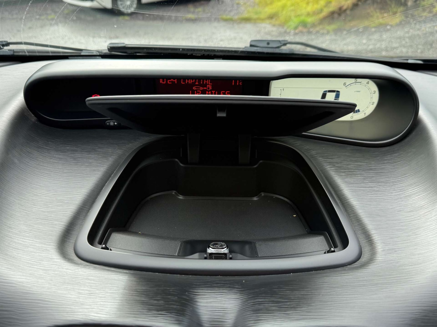 Used Citroen C3 Picasso 2010 for sale - 76601303: Photo 41