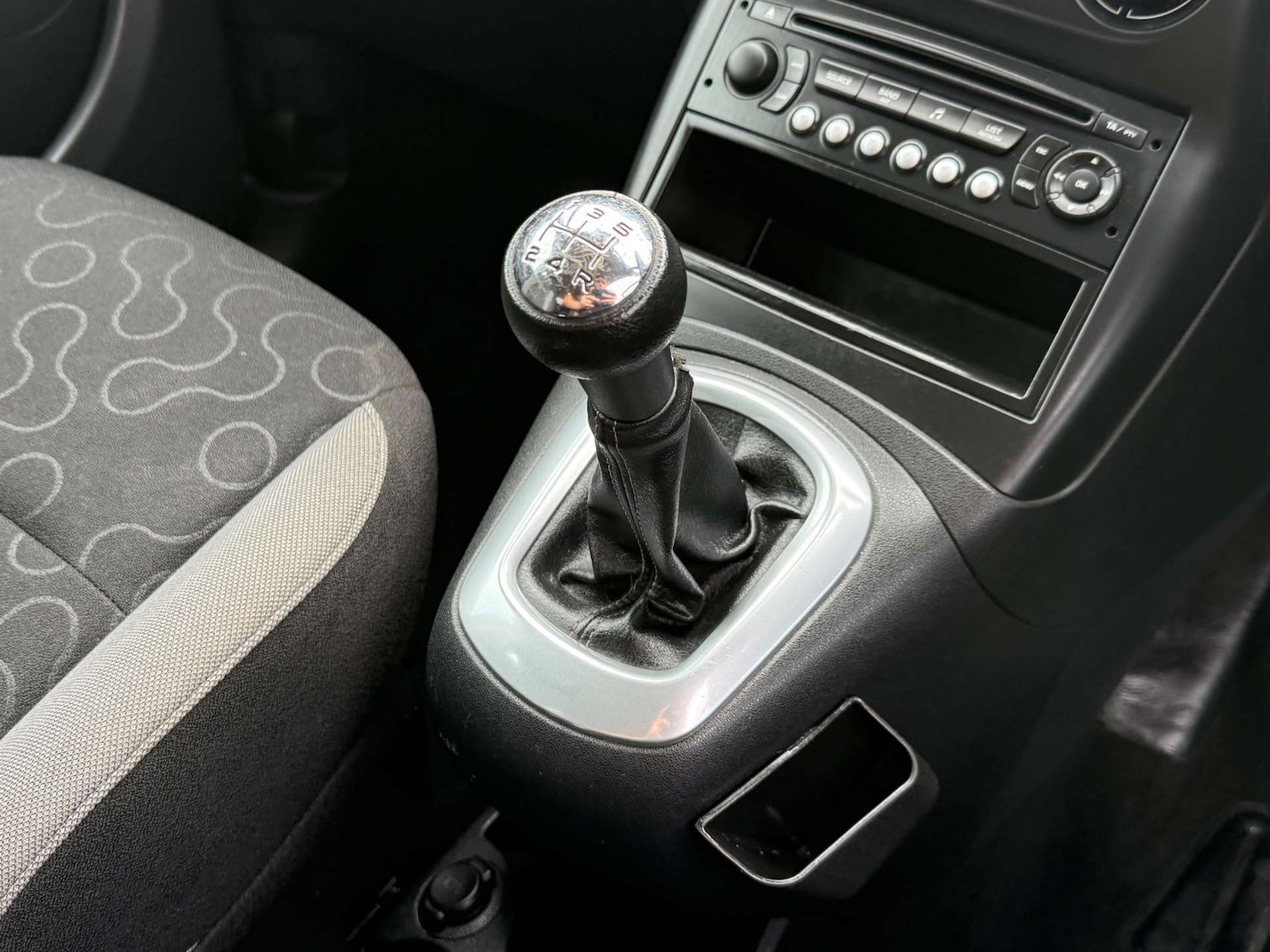 Used Citroen C3 Picasso 2010 for sale - 76601303: Photo 46