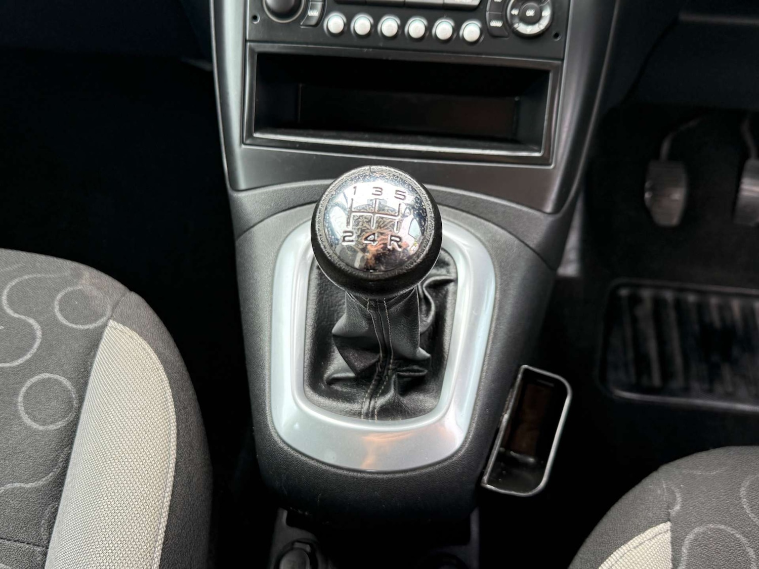 Used Citroen C3 Picasso 2010 for sale - 76601303: Photo 47