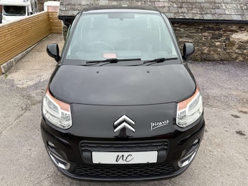 Used Citroen C3 Picasso 2010 for sale - 76601303: Photo