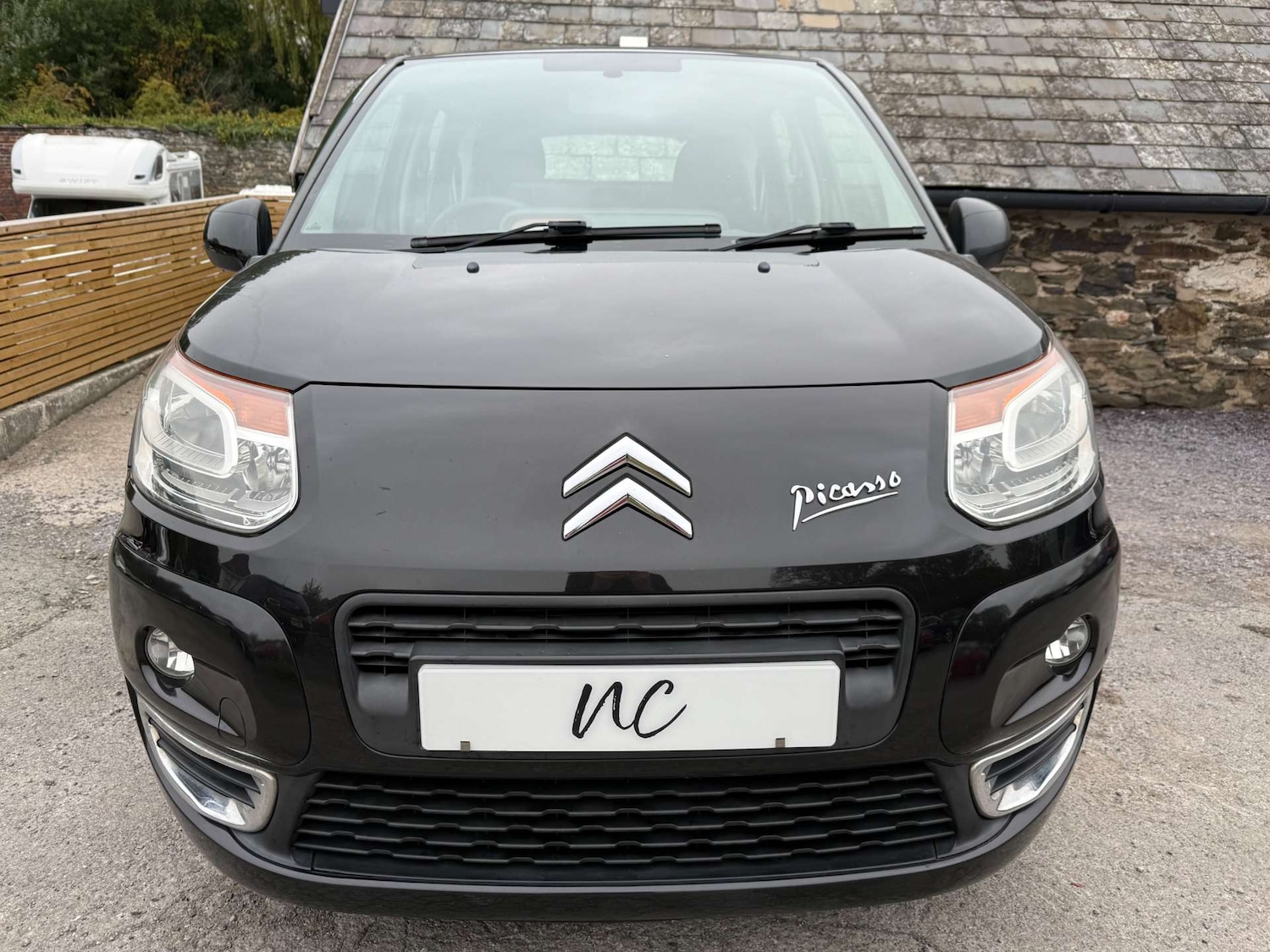 Used Citroen C3 Picasso 2010 for sale - 76601303: Photo 5