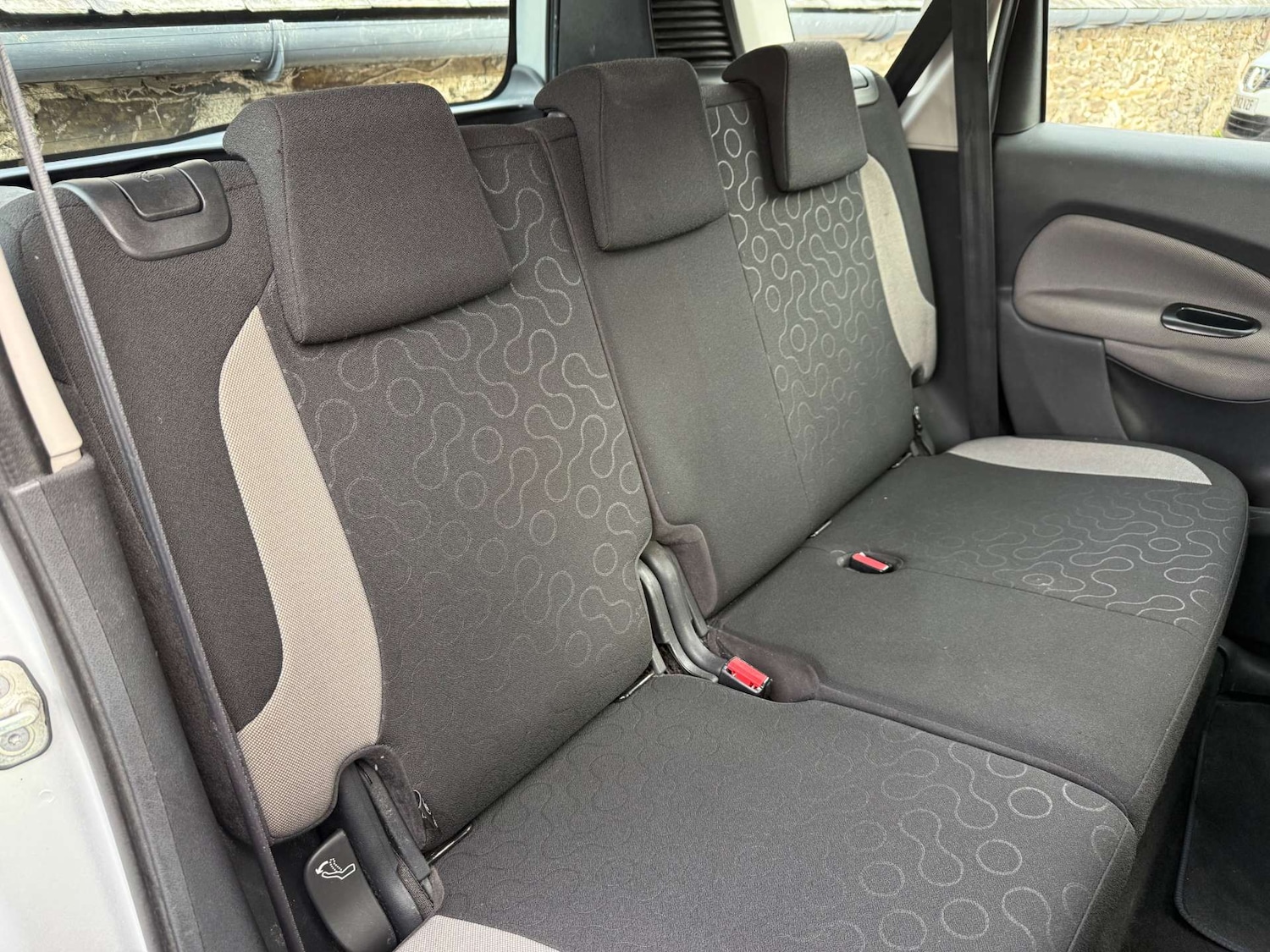 Used Citroen C3 Picasso 2010 for sale - 76600571: Photo 17