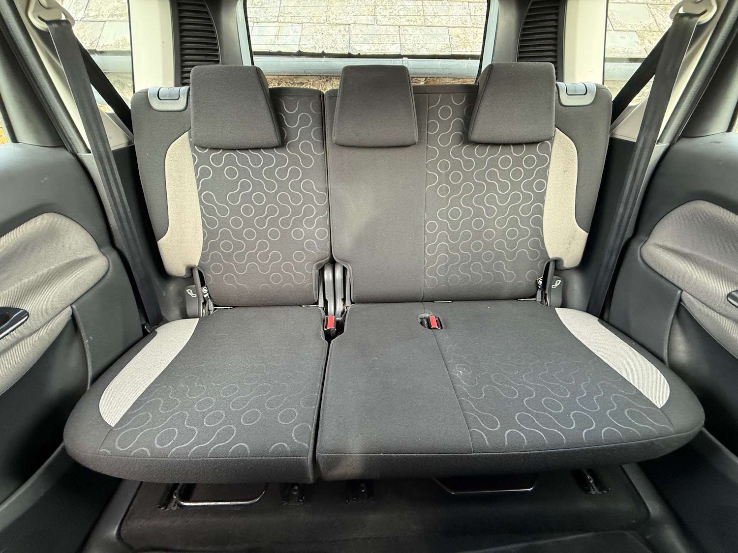 Used Citroen C3 Picasso 2010 for sale - 76600571: Photo 27