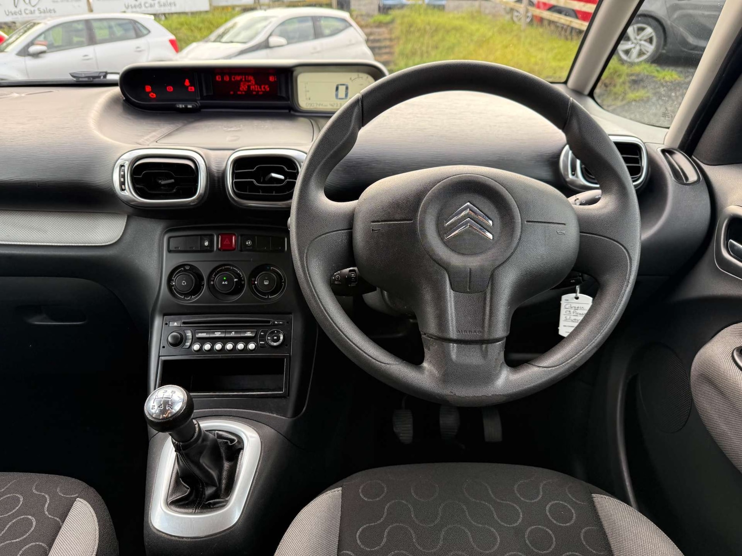 Used Citroen C3 Picasso 2010 for sale - 76600571: Photo 32