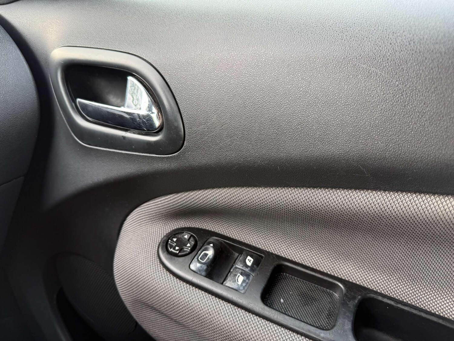 Used Citroen C3 Picasso 2010 for sale - 76600571: Photo 46