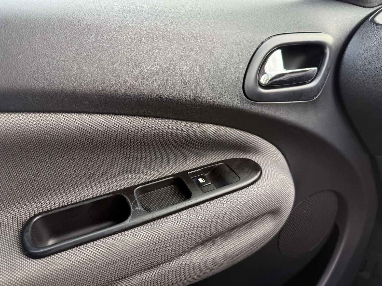 Used Citroen C3 Picasso 2010 for sale - 76600571: Photo 47