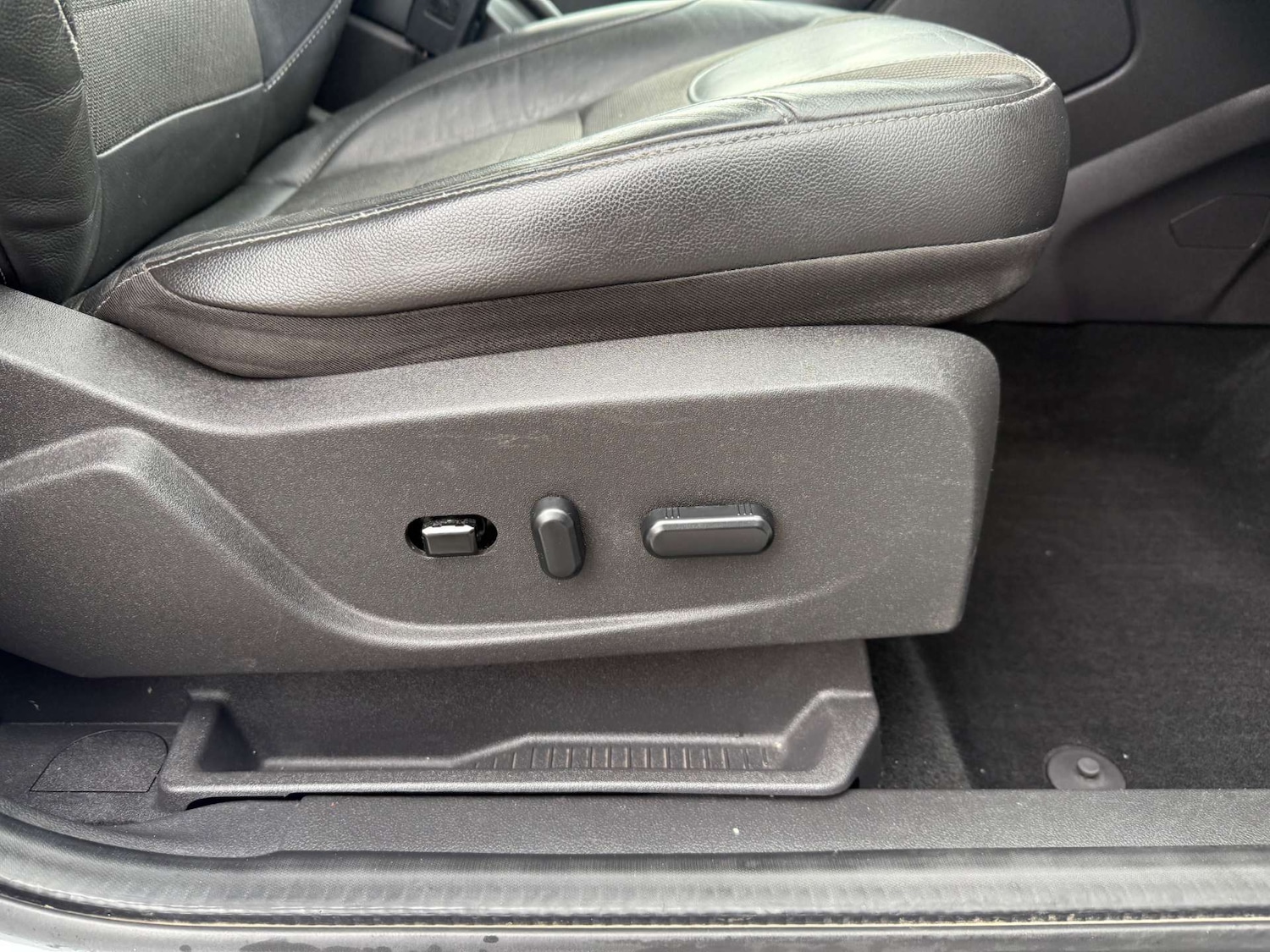 Used Ford Kuga 2014 for sale - 77802748: Photo 15